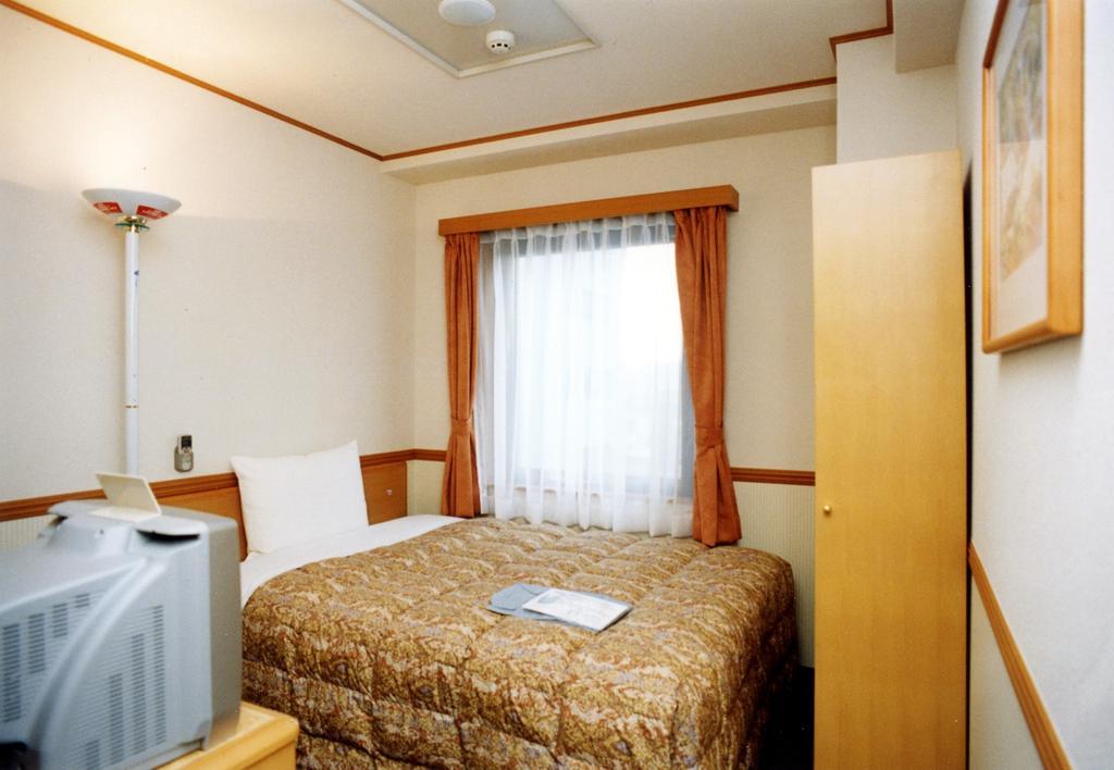 Toyoko Inn Kagoshima Temmonkan No 1 Exterior photo