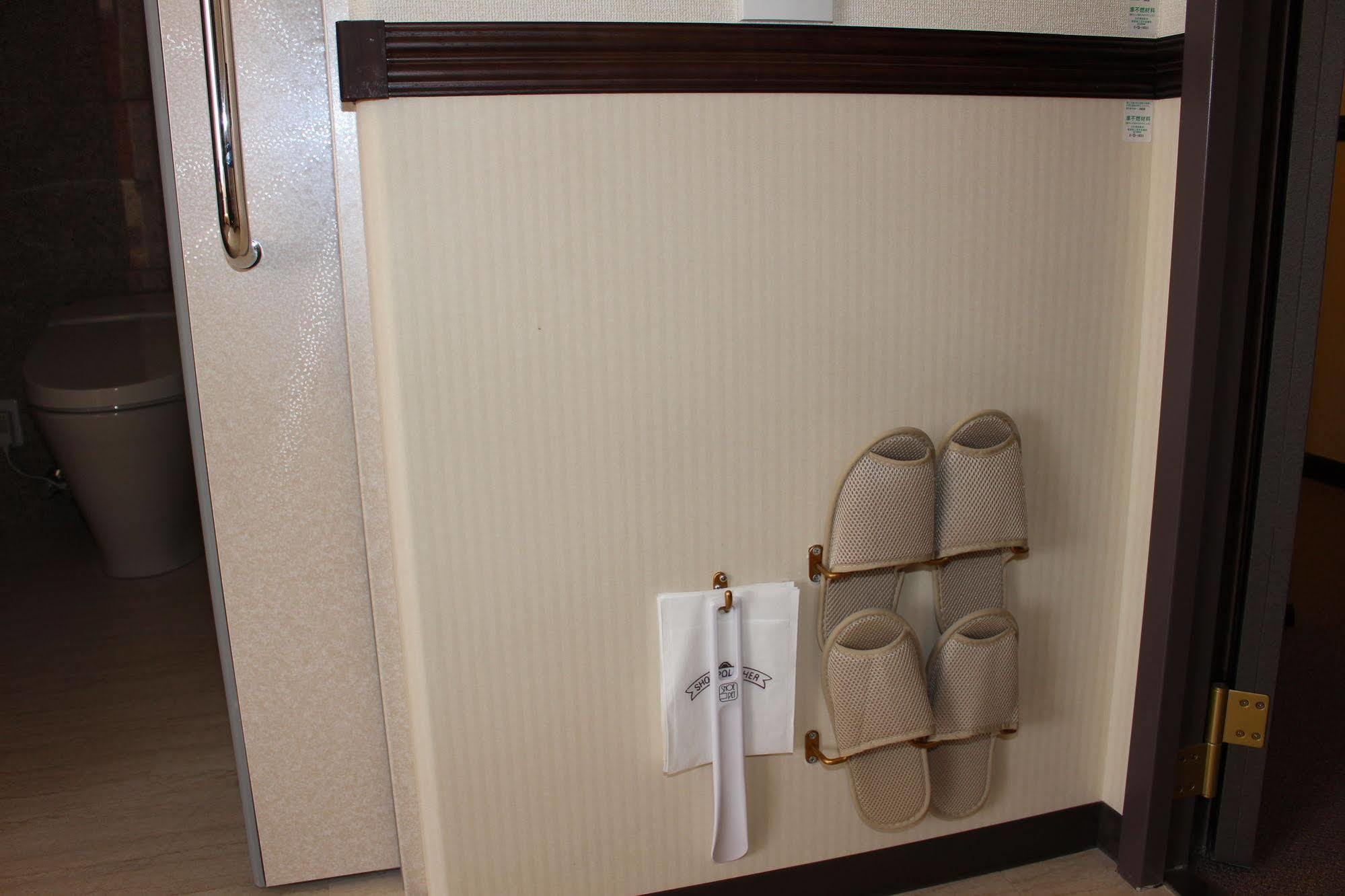 Toyoko Inn Kagoshima Temmonkan No 1 Exterior photo